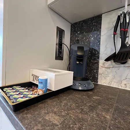 Vipstay Stilvolles 65m2 Mit Terasse, Kostenlosen Parkplatz Und Wlan, Nah Zu Sap, Mlp, Heidelberg, Museum Sinsheim, Motodrom Hockenheim Usw * Wiesloch