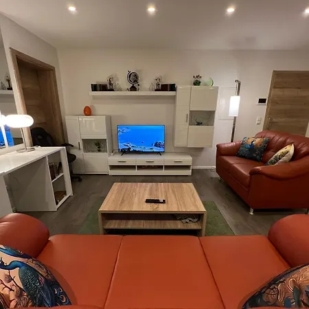 Vipstay Stilvolles 65m2 Mit Terasse, Kostenlosen Parkplatz Und Wlan, Nah Zu Sap, Mlp, Heidelberg, Museum Sinsheim, Motodrom Hockenheim Usw